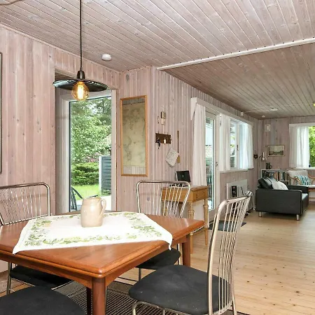 Three-bedroom Holiday In 14 Сasa de vacaciones