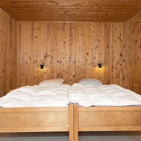 Three-bedroom Holiday In 14 Сasa de vacaciones *