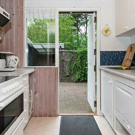 Сasa de vacaciones Three-bedroom Holiday In 14 Knebel